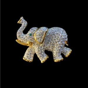 Sparkling Elephant Brooch